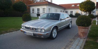 JAGUAR SOVEREIGN 4.0 V8 - DIE ELFE Oldtimer mieten Hochzeit Stuttgart